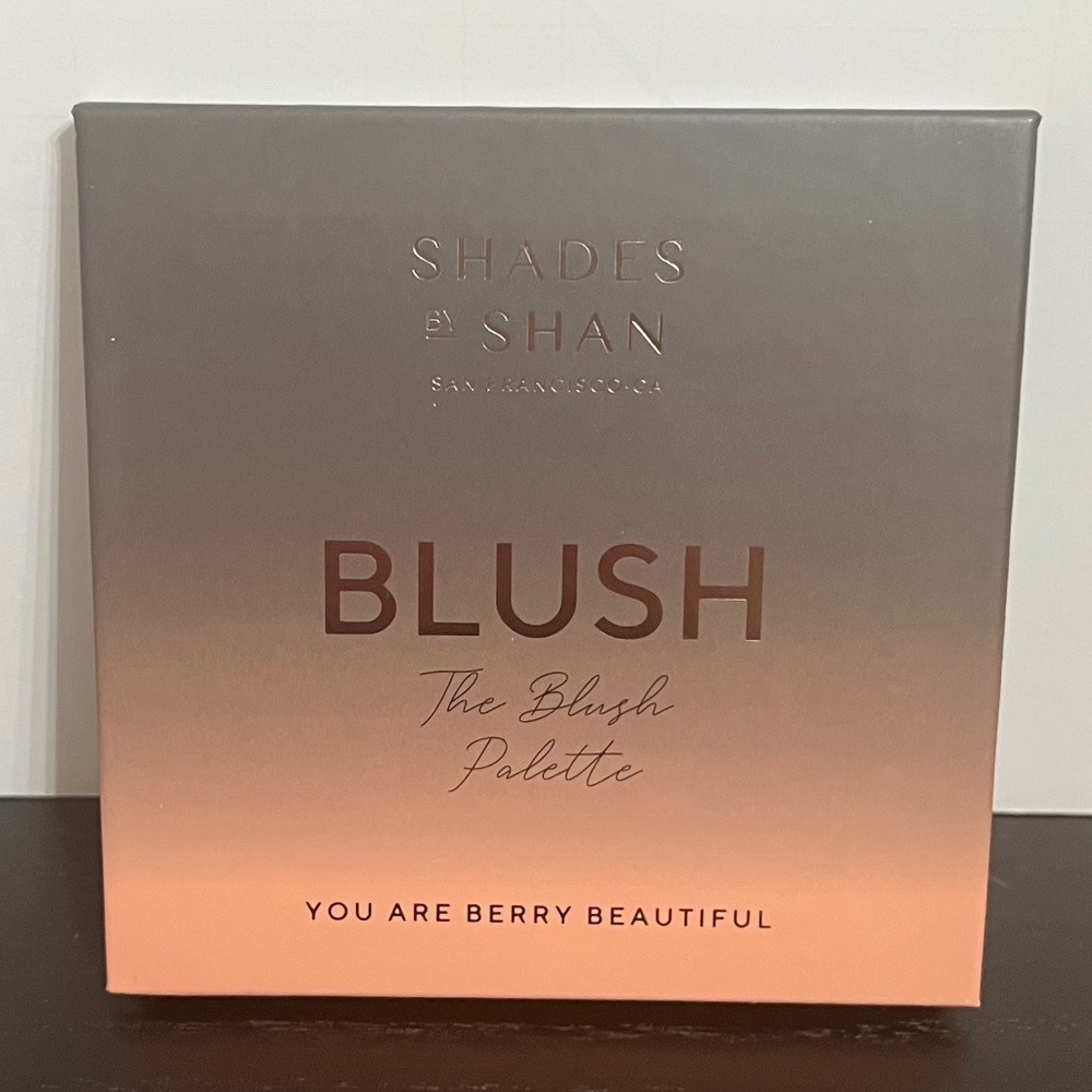 NWT - Shades by Shan Blush Palette